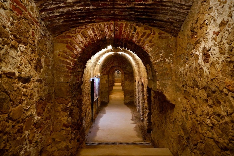 La galería de fusileros de Badajoz reabre a las visitas tras dos años cerrada